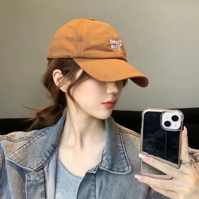 湖畔春光